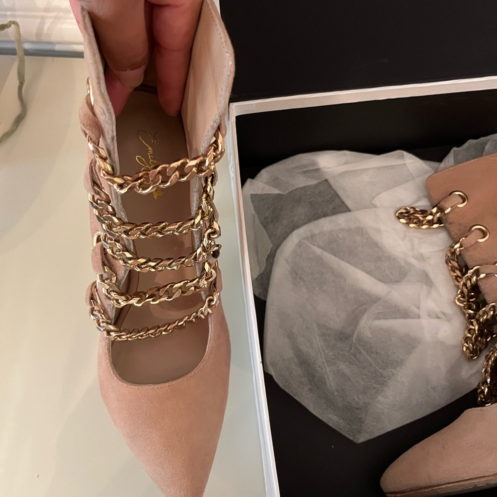 Beige Heels with Gold Crossed Chains